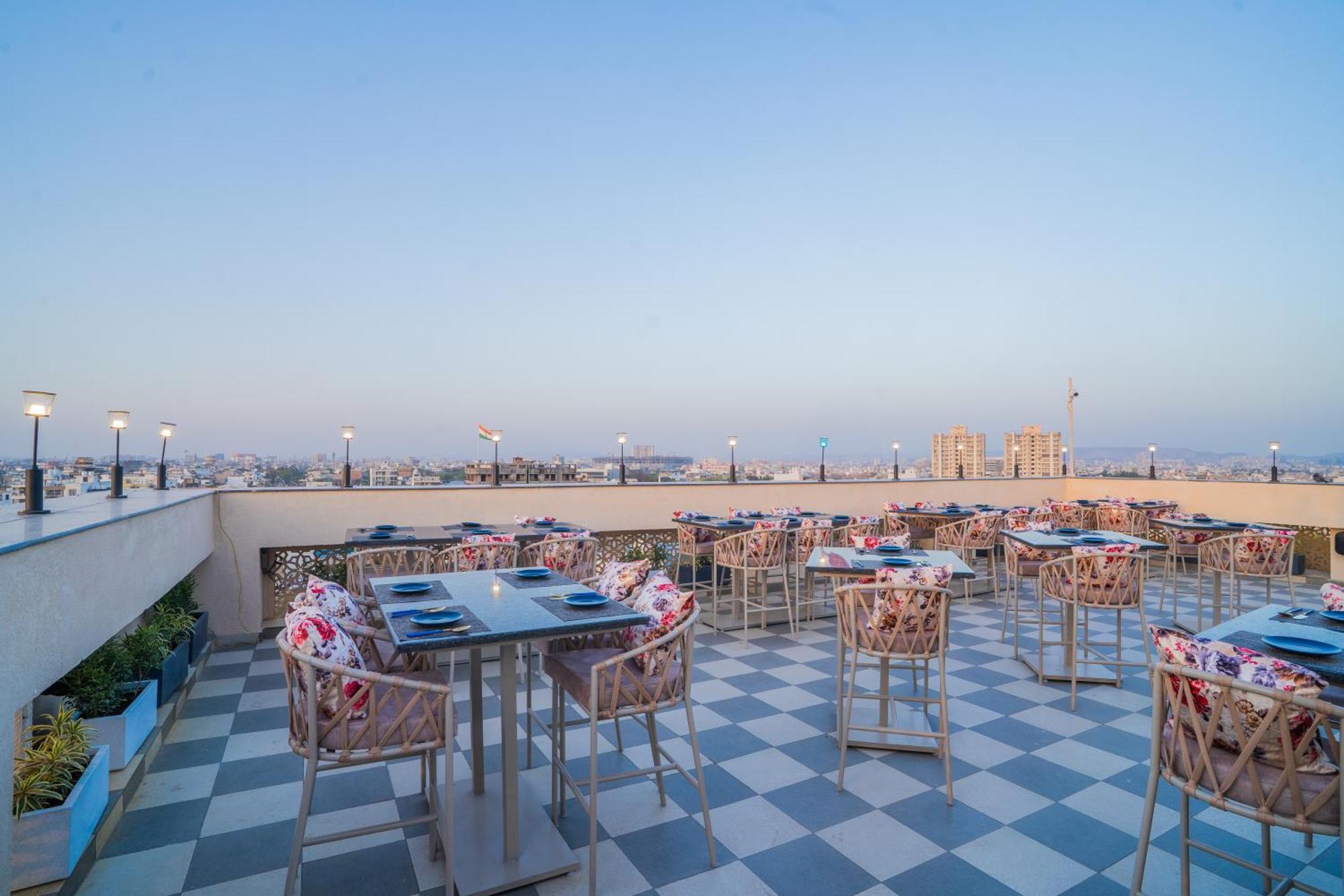 Royal Prime - A City Center Boutique Hotel In Jaipur Eksteriør billede